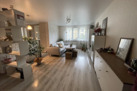 Parduodamas atviro plano 2kamb. butas Vidzgiryje