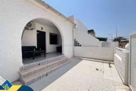 Namas su terasa, Alicante provincijoje, Torrevieja mieste, El Chaparral rajone. 3 kambariai | 52 m² 