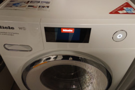 Miele W1 9kg wifi. A+++. Mazai naudota. Daug funkciju is Vokietijos. 