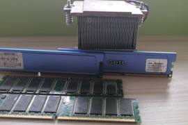 Ddr1 1gb.RAM/512 Su Aušinimo sistema (už šokoladą)