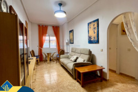 Apartamentas su bendru baseinu, Alicante provincijoje, Torrevieja mieste. 3 kambariai | 70 m² | 800 