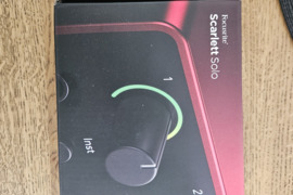 Adam Audio monitoriai su visais priedais