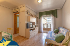 Apartamentas su terasa, Alicante provincijoje, Torrevieja mieste. 3 kambariai | 57 m² | 1 kilometras