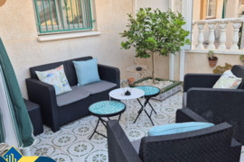 Duplex namas su bendru baseinu, Alicante provincijoje, Torrevieja mieste, Los Balcones rajone. 4 kam