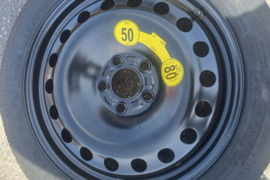 Volvo , Atsarginis ratas, R-17