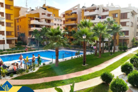 Apartamentas su bendru baseinu, Alicante provincijoje, Torrevieja mieste. 4 kambariai | 110 m² | 200