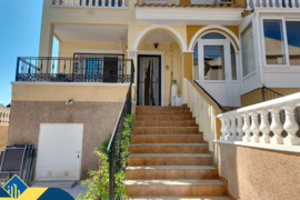 Bungalas su bendru baseinu, Alicante provincijoje, Orihuela Costa mieste. 3 kambariai | 69 m² | 4 ki