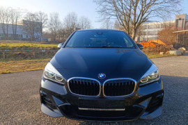 BMW 225