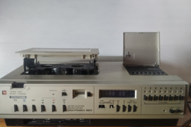 Rusiškas vaizdo magnetofonas BM12 ELEKTRONIKA