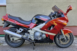 Kawasaki ZZR, Sportinis motociklas