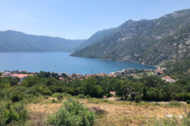 Žemės plotas Juodkalnijoje Kotor mieste