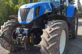 New Holland t7030, Traktoriai