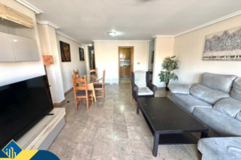 Apartamentas su terasa, Alicante provincijoje, Torrevieja mieste. 4 kambariai | 123 m² | 400 metrų i