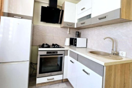 Parduodamas 2-jų kambarių, 50 kv.m suremontuotas butas 1/5aukšte, Klaipedoje prie P.C Akropolis.