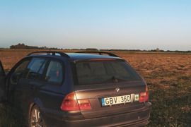 BMW 320