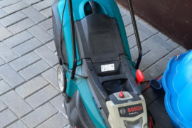 Bosch Rotak 43 LI akumuliatorinė žoliapjovė