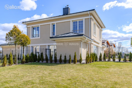 Namas Vilniaus r. sav., Avižieniai, Saulės g.