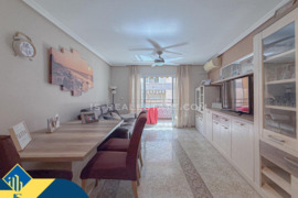 Apartamentas su terasa, Alicante provincijoje, Torrevieja mieste. 4 kambariai | 73 m² | 500 metrų ik