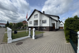 Namas Mažeikių r. sav., Mažeikiai, Versmės g.