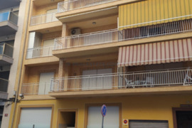 Renovuotas apartamentas su terasa, Alicante provincijoje, Torrevieja mieste, Playa del Cura rajone. 