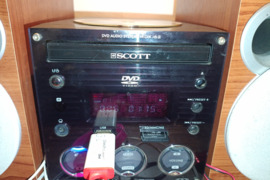 GERAS SCOTT, CENTRAS, DVD, CD, USB,AUX,FM,SD, BLUETOOTH, 4 KOLONELES