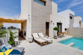 Vila su privačiu baseinu, Alicante provincijoje, Rojales, Ciudad Quesada mieste. 4 kambariai | 161 m