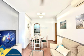 Apartamentas su terasa, Alicante provincijoje, Torrevieja mieste. 4 kambariai | 87 m² | 500 metrų ik