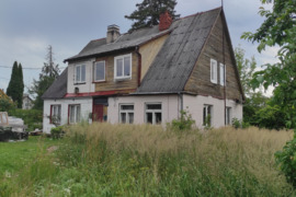 Pardupodamas 3 kambarių butas su žemės sklypu Ramygaloje, Panevėžio raj.