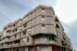 Apartamentas su terasa, Alicante provincijoje, Torrevieja mieste, Playa del Cura rajone. 4 kambariai