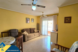 Apartamentas su terasa, Alicante provincijoje, Torrevieja mieste. 3 kambariai | 75 m² | 900 metrų ik