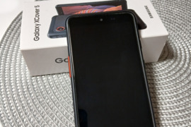 Samsung Samsung  SM-G525F/DS