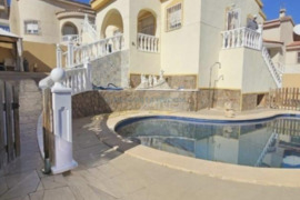 Vila su privačiu baseinu, Alicante provincijoje, Rojales, Ciudad Quesada mieste. 4 kambariai | 150 m