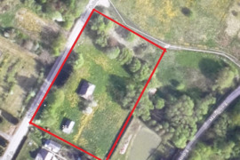 Senas Rąstinis namas su dideliu sklypu Jiezno mieste gražioje ramioje vietoje