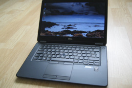 DELL E7450 i5/ Nvidia 2GB/ 8GB/ 128GB/ SIM/ 3 val.