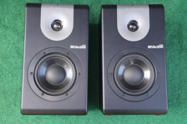 Alesis 620 m1active  Kolonėlės, garsiakalbiai
