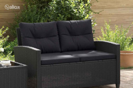vidaXL Dvivietė sodo sofa su pagalvėlėmis, juoda, 124cm, poliratanas