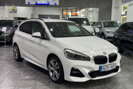 BMW 225