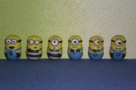 Zaisliukai vaikams pakalikai (minjonai, minionai, pimpackiukai), Nenugriunantys. Paguldzius ant sono