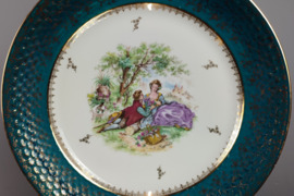 Indai, vazos, skulptūros, dėžutės, vazonai, lėkštės