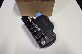 SPYNA PRIEKINIU DURU MULTIVAN -2015 TRANSPORTER -2015 SKODA FABIA -2008