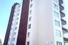 Radviliškyje parduodame 3 kambarių butą