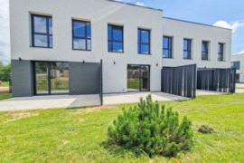 Kviečiame susipažinti su naujuoju projektu Kalnėnuose, Senasalio gatvėje! Naujas 22 kotedžų kvartala