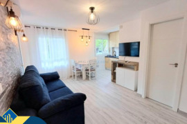 Renovuotas apartamentas su bendru baseinu, Alicante provincijoje, Torrevieja mieste, Playa del Acequ