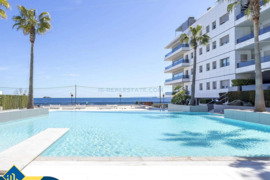 Penthouse apartamentas su bendru baseinu, Balearų salos, Ibiza. 3 kambariai | 92 m² | 300 metrų iki 