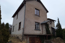 Parduodu sodo sklypą su namu