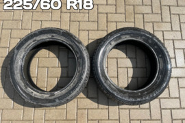 Bridgestone 225/60 R18 universalios padangos