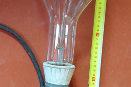 2000 vatu vintažinė kaitrinė lempa