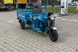 - Kitas - , Triratis - Keturratis motociklas