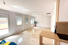 Renovuotas penthouse apartamentas su terasa, Alicante provincijoje, Alicante mieste. 3 kambariai | 7