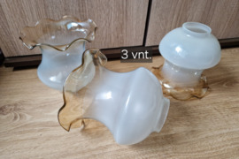 Įvairūs šviestuvų gaubtai, šviestuvai, lempos